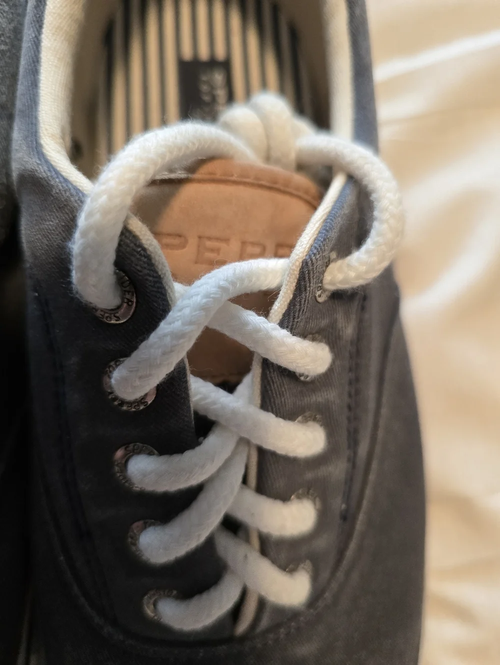 Sperry Striper II CVO Sneaker In Gray - Foot Support - Preloved Cond US M 9.5